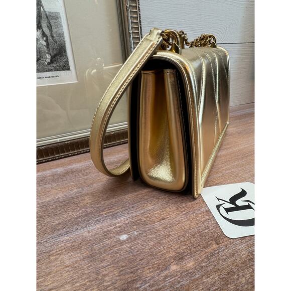 Dolce & Gabbana Gold Small Devotion Shoulder Bag EUC - Picture 5 of 8
